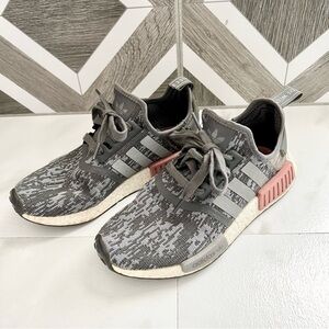 Adidas nmd r1 heather gray raw pink sneakers size 6